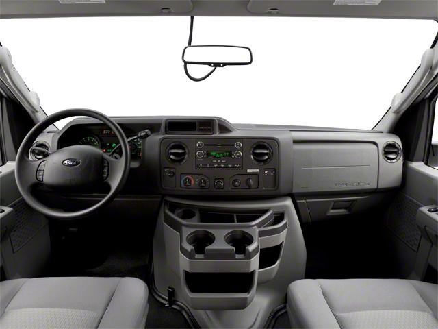 2013 Ford Econoline Wagon E-350 Super Duty XLT