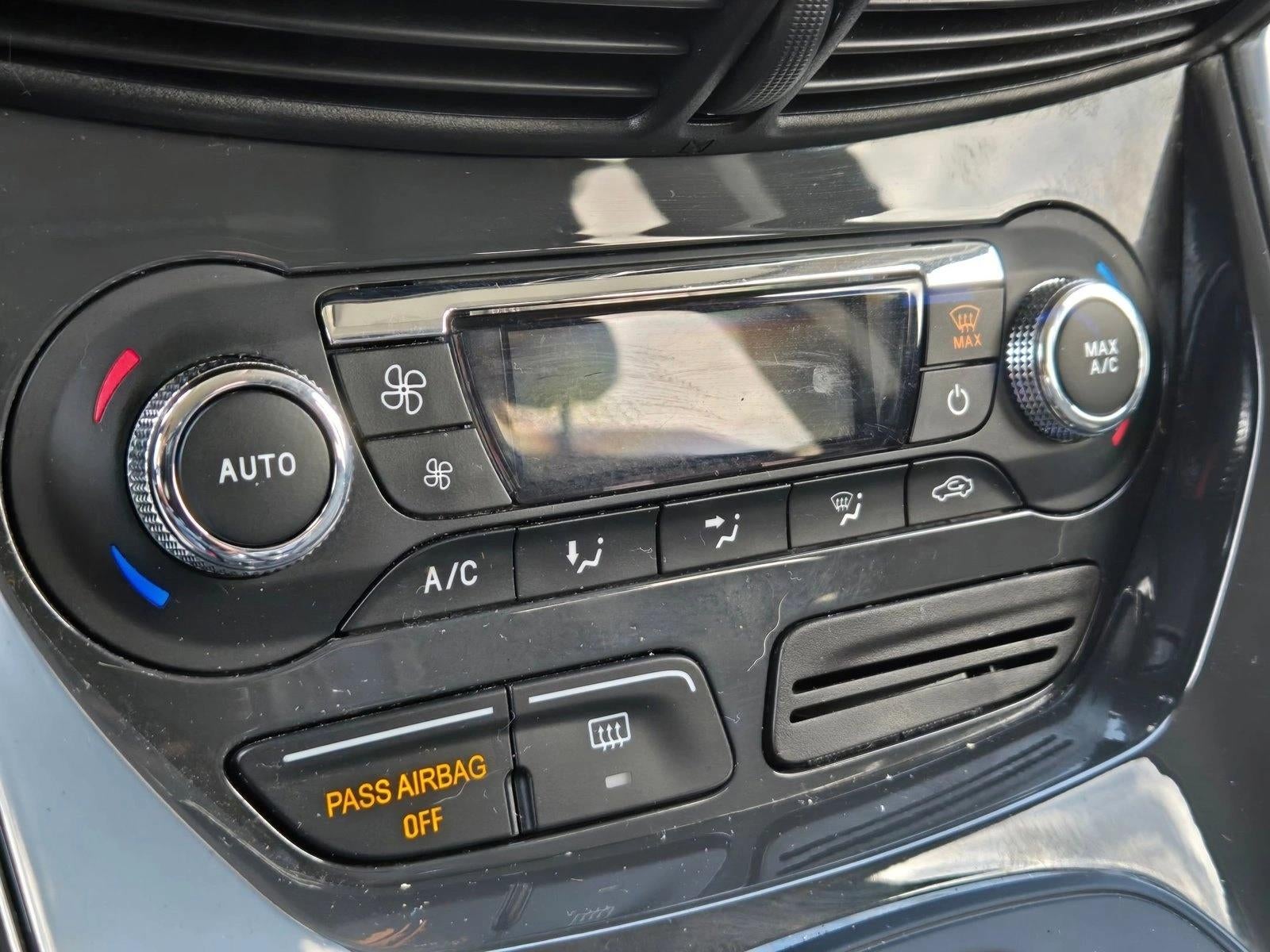 2016 Ford Escape FWD 4dr Titanium