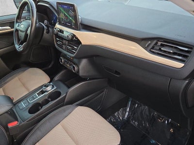 2022 Ford Escape Titanium Plug-In Hybrid FWD