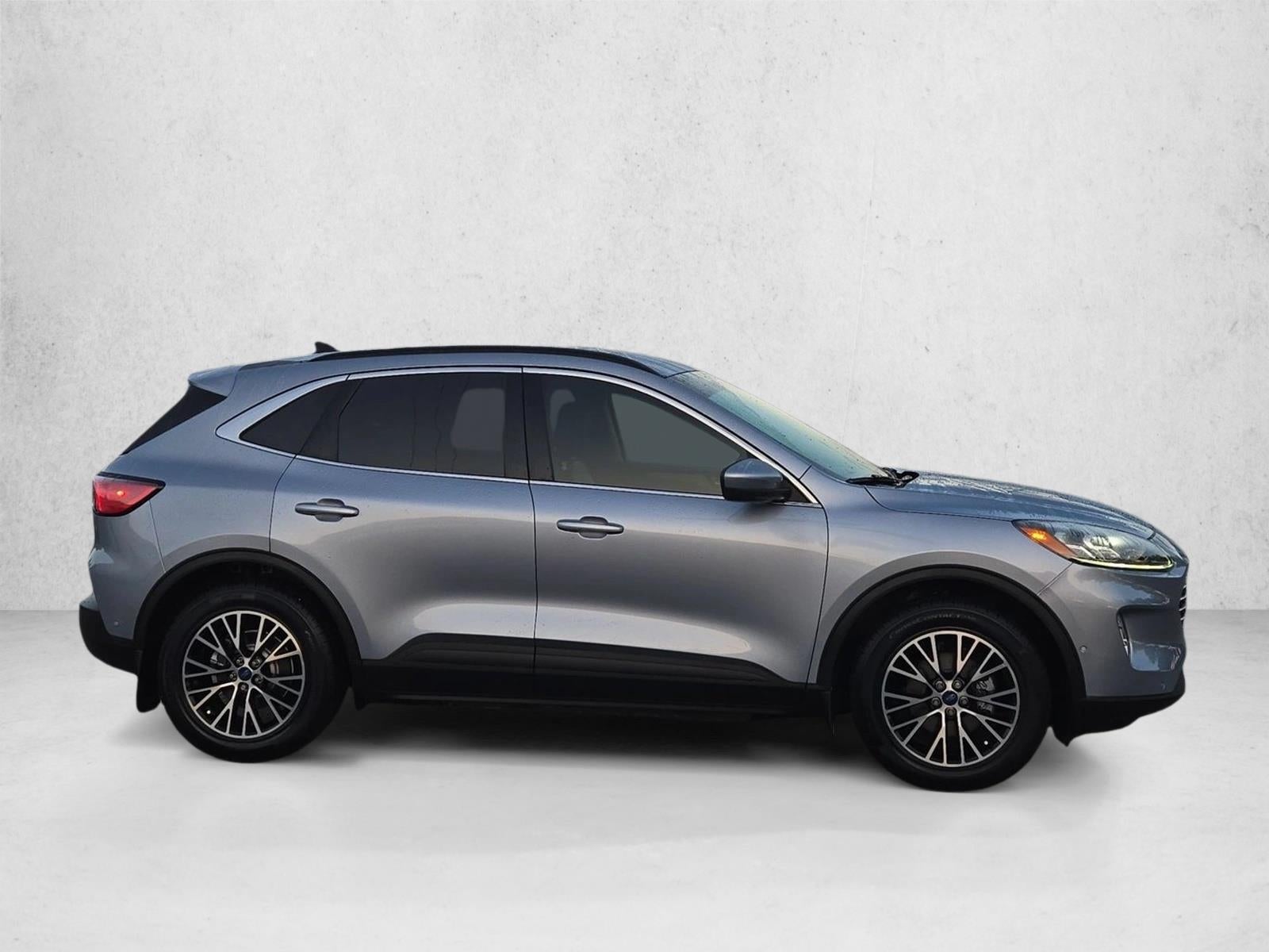 2022 Ford Escape Titanium Plug-In Hybrid FWD