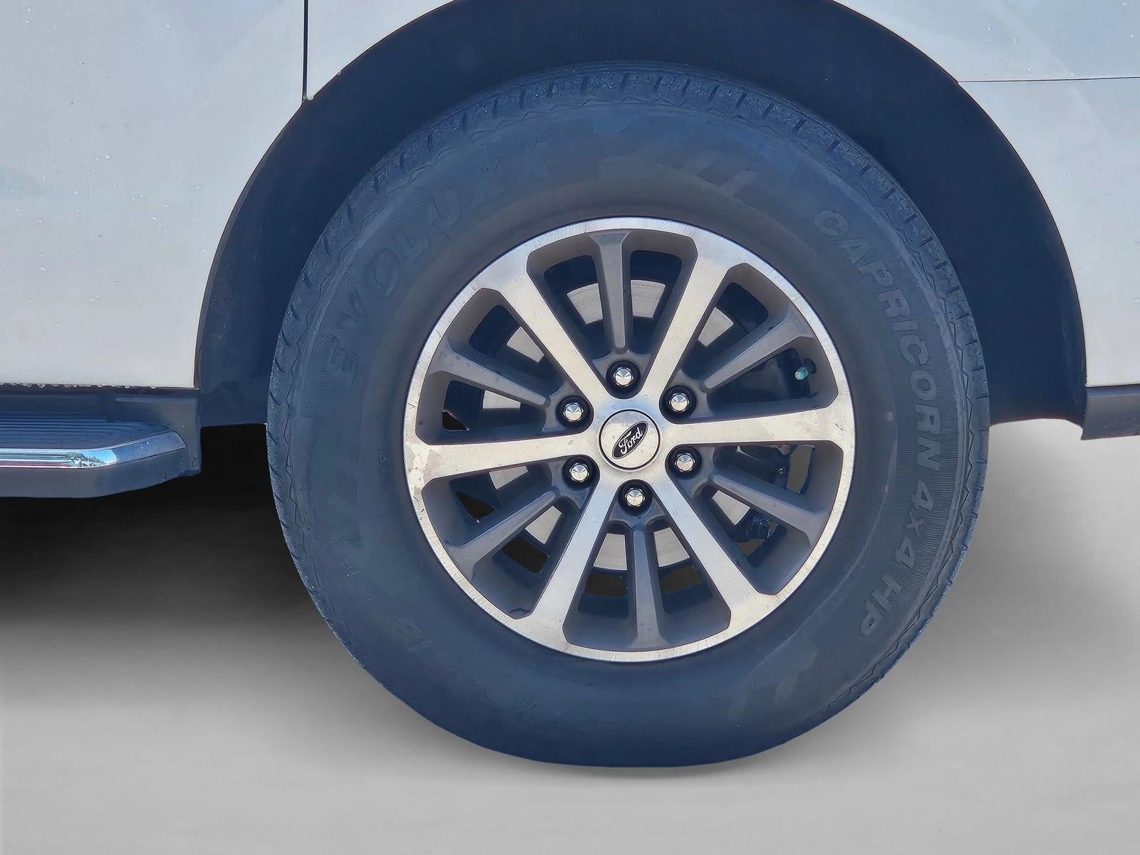 2021 Ford Expedition Max XLT 4x2