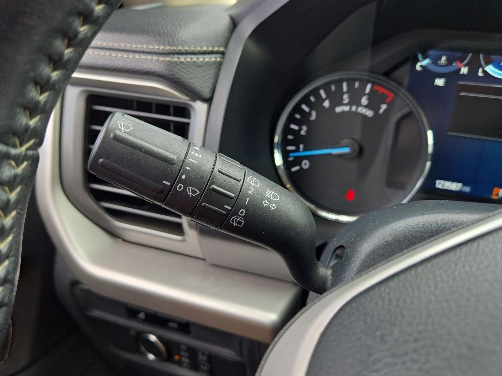 2023 Ford Expedition Max XLT 4x4