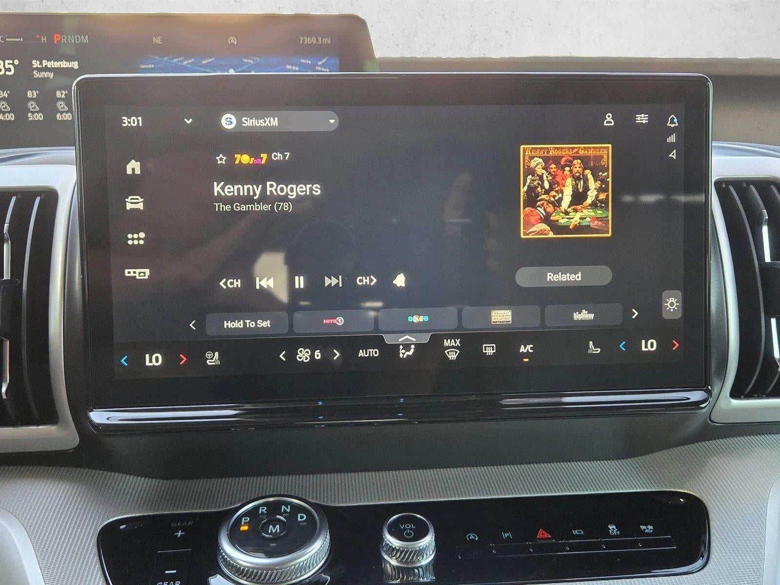 2025 Ford Expedition Active 4x2