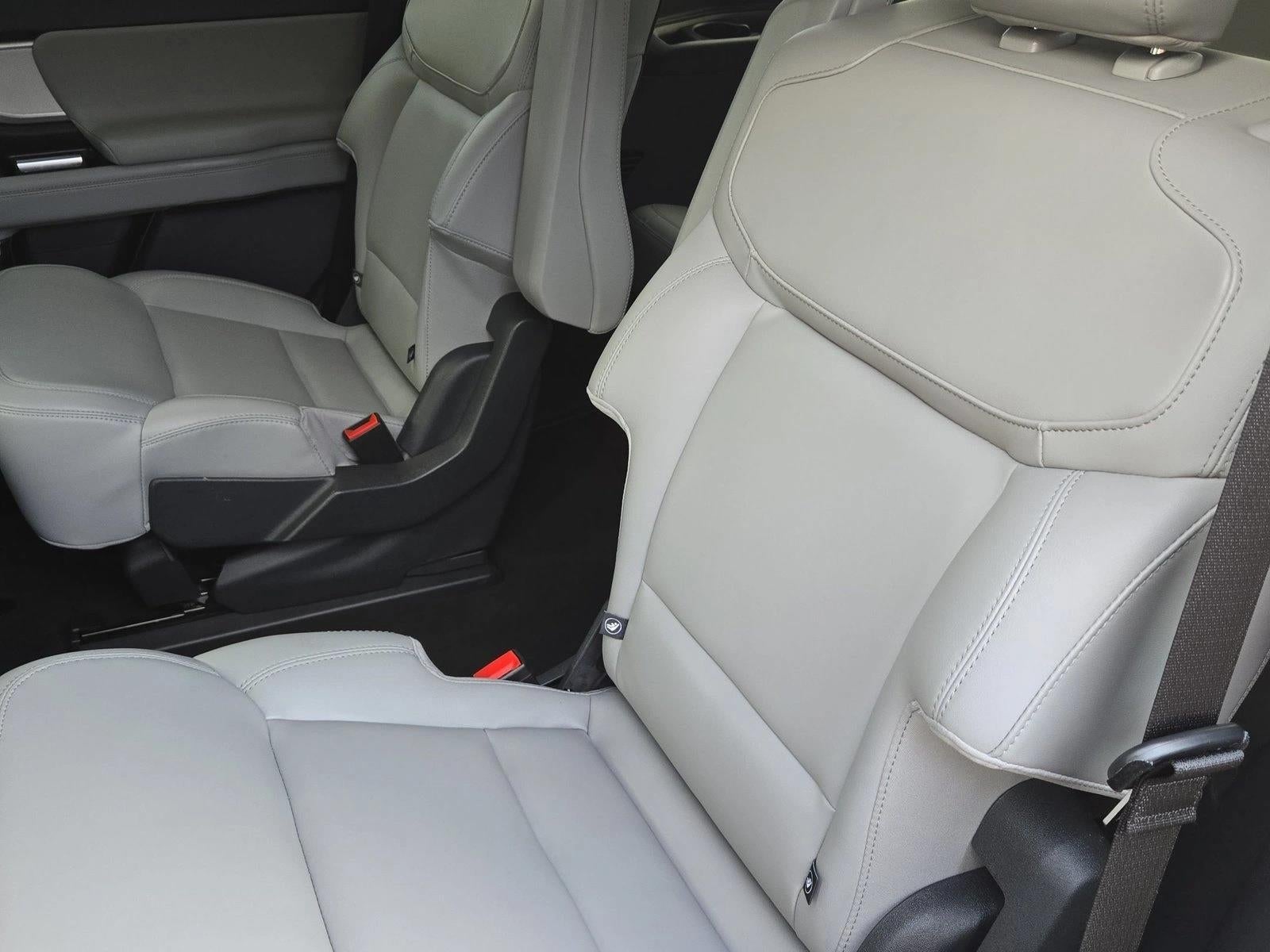 2026 Ford Expedition Active 4x2