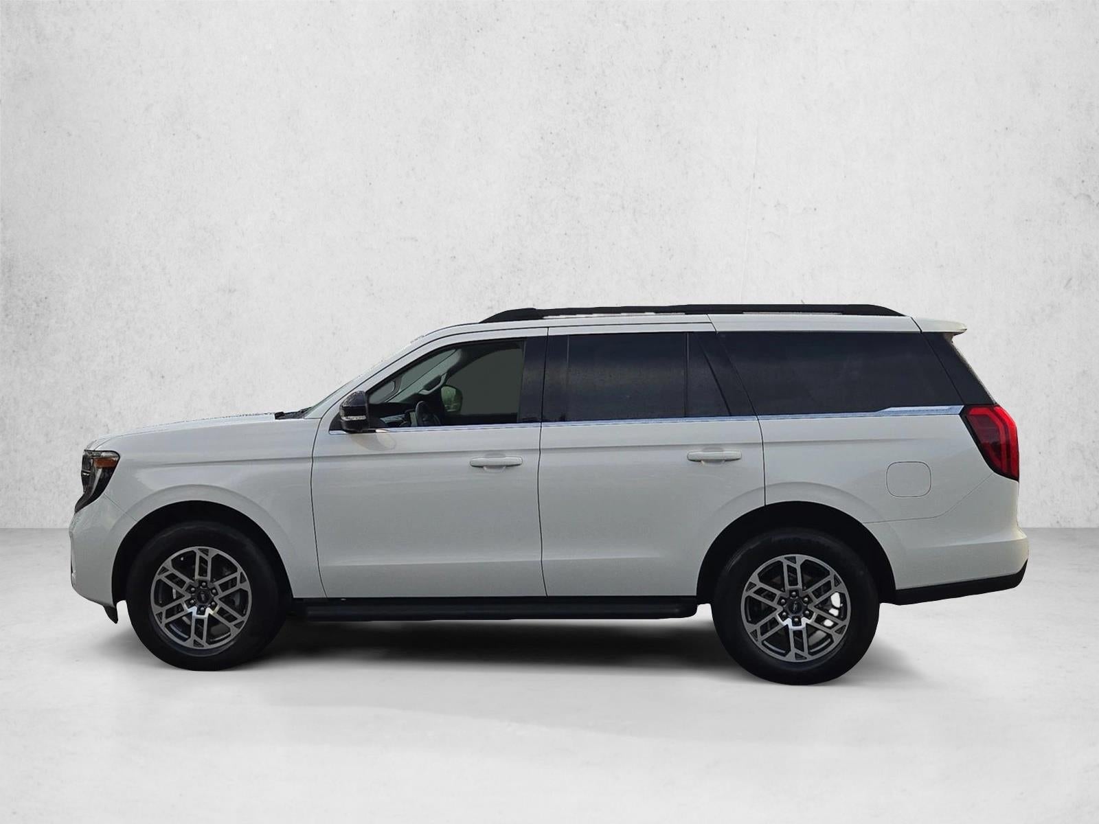 2026 Ford Expedition Active 4x2
