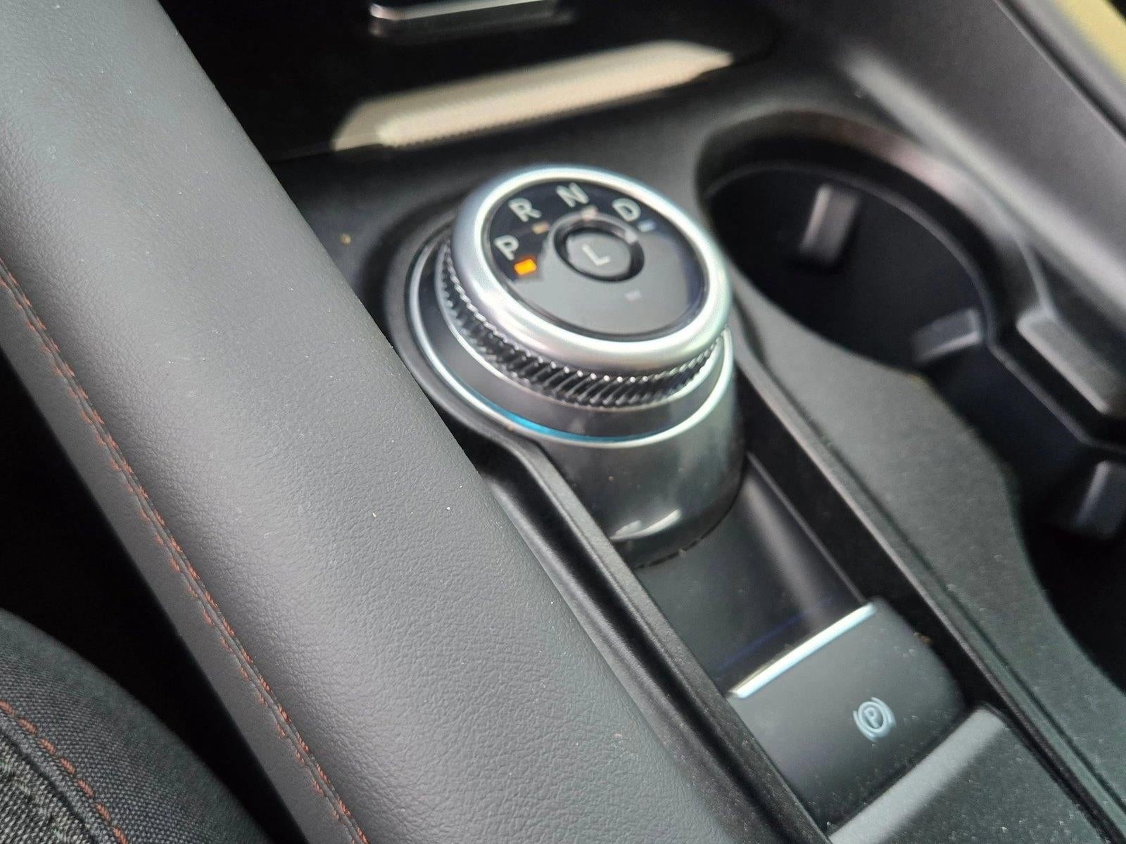 2025 Ford Explorer Active RWD