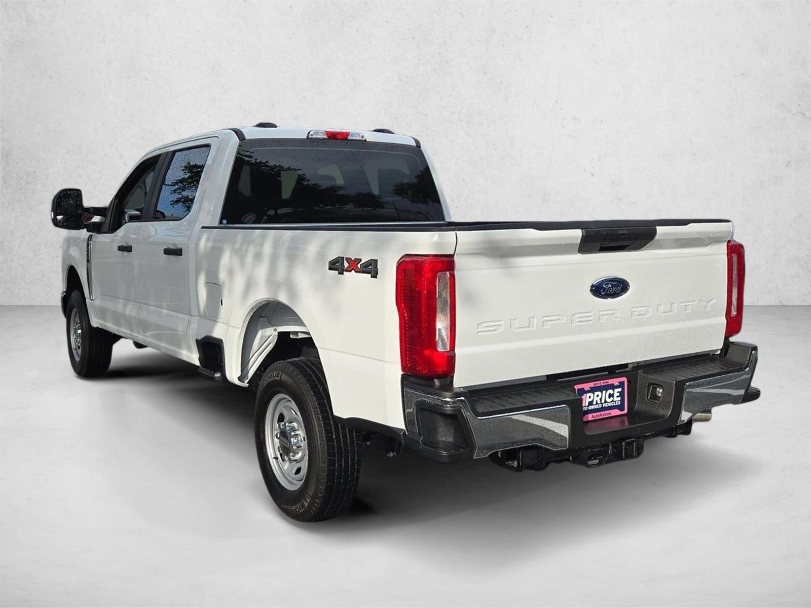 2025 Ford Super Duty F-250 SRW XL 4WD Crew Cab 6.75' Box