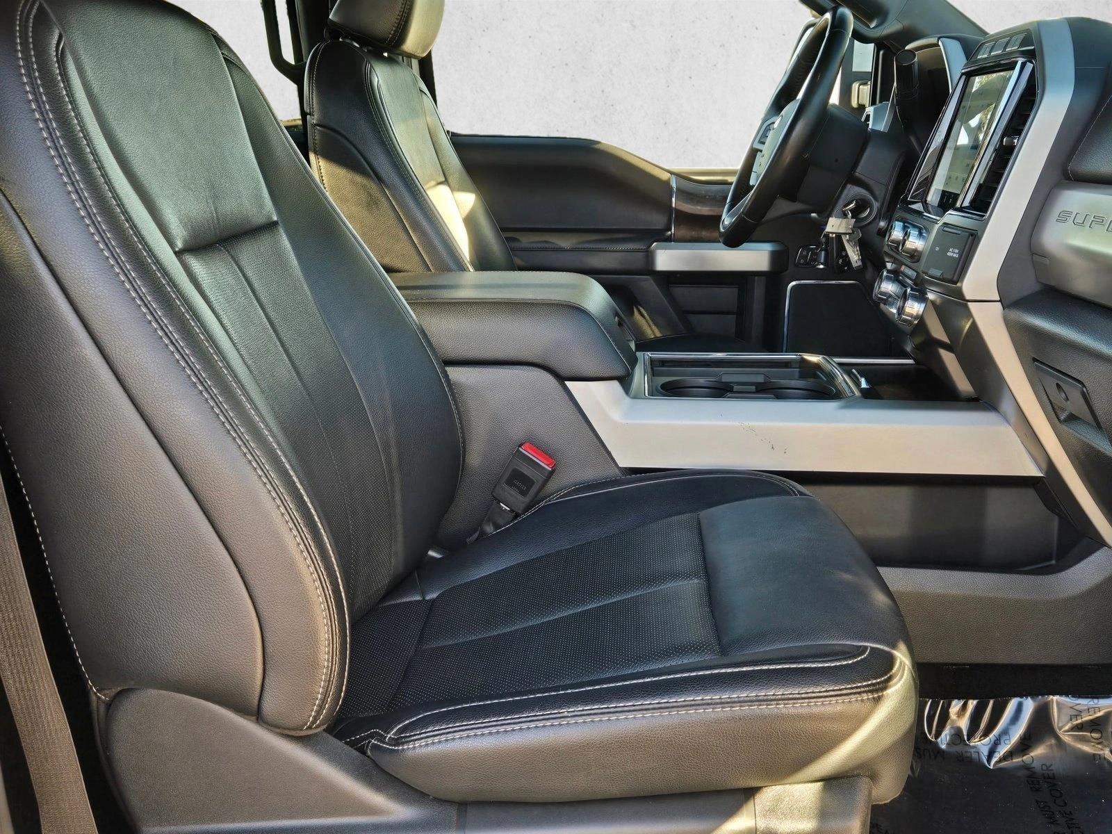 2022 Ford Super Duty F-250 SRW LARIAT 4WD Crew Cab 6.75' Box