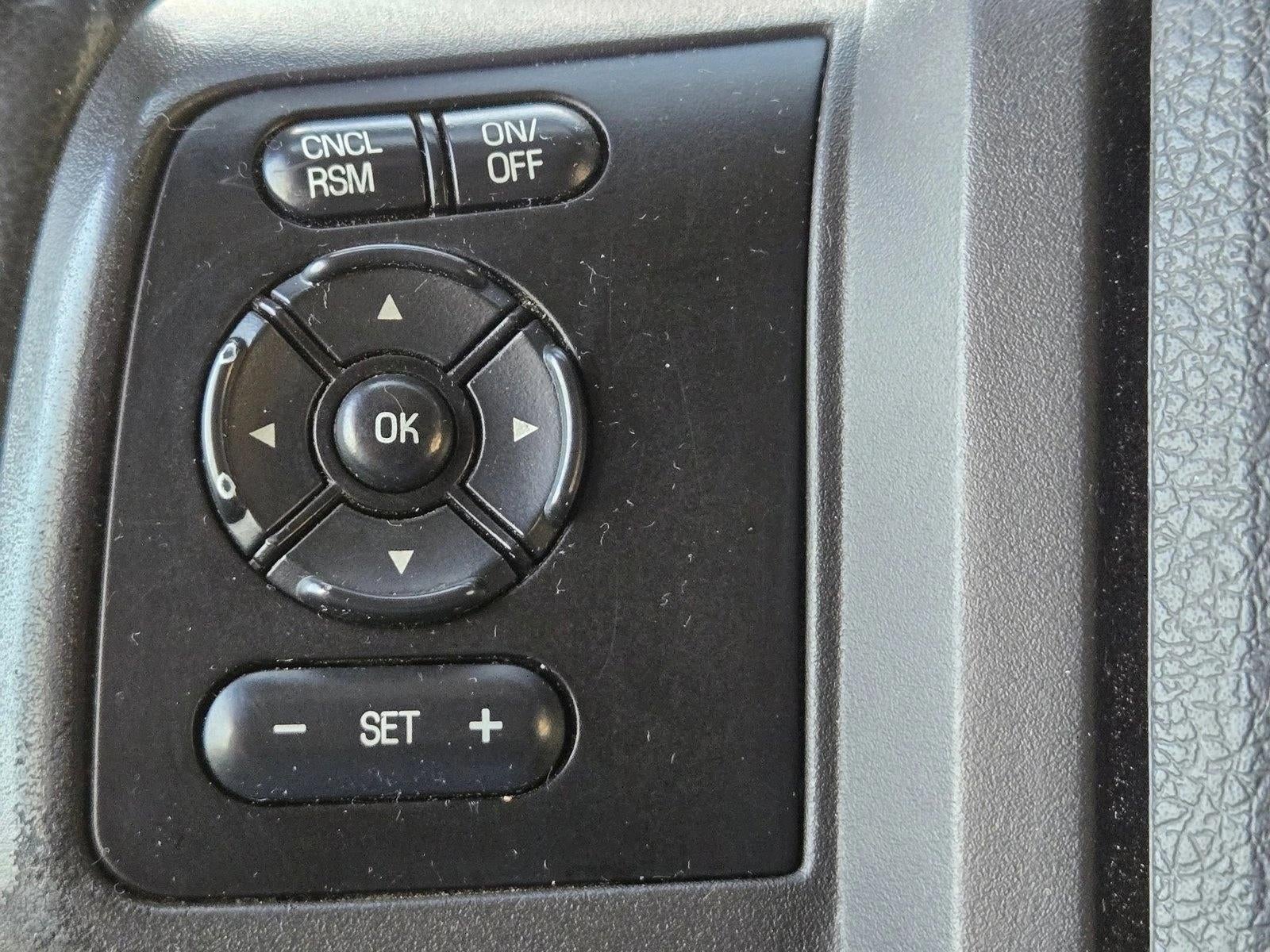 2013 Ford Super Duty F-250 SRW 4WD Crew Cab 6-3/4 Ft Box Platinum