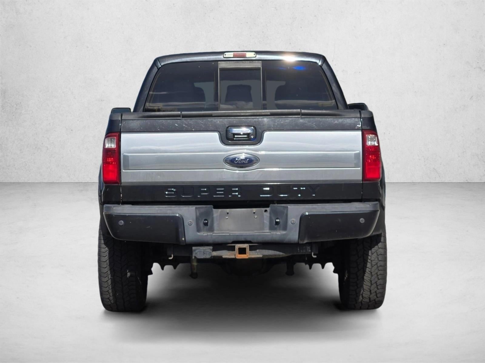 2013 Ford Super Duty F-250 SRW 4WD Crew Cab 6-3/4 Ft Box Platinum