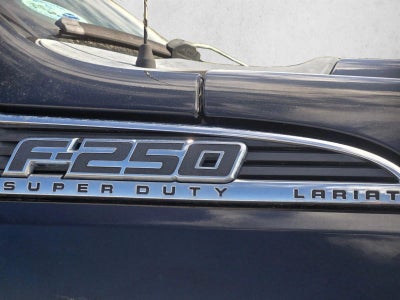 2013 Ford Super Duty F-250 SRW 4WD Crew Cab 6-3/4 Ft Box Platinum