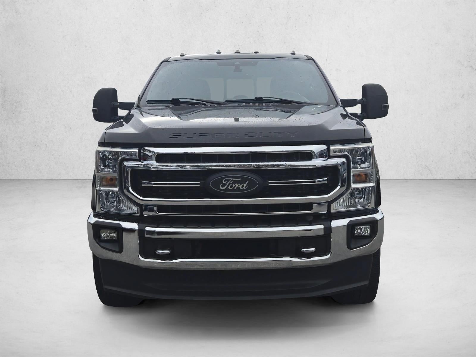 2022 Ford Super Duty F-250 SRW LARIAT 4WD Crew Cab 6.75' Box