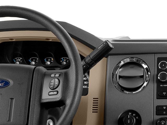 2014 Ford Super Duty F-350 SRW 2WD Crew Cab 6-3/4 Ft Box Lariat