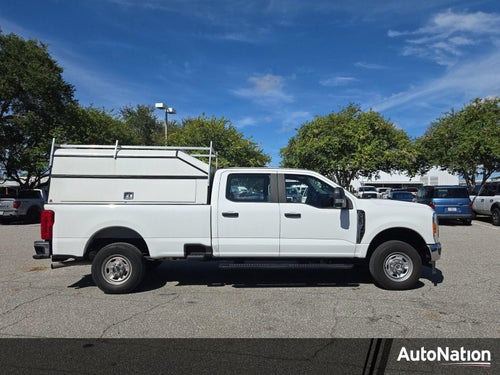 2023 Ford Super Duty F-350 SRW XL 4WD Crew Cab 6.75' Box