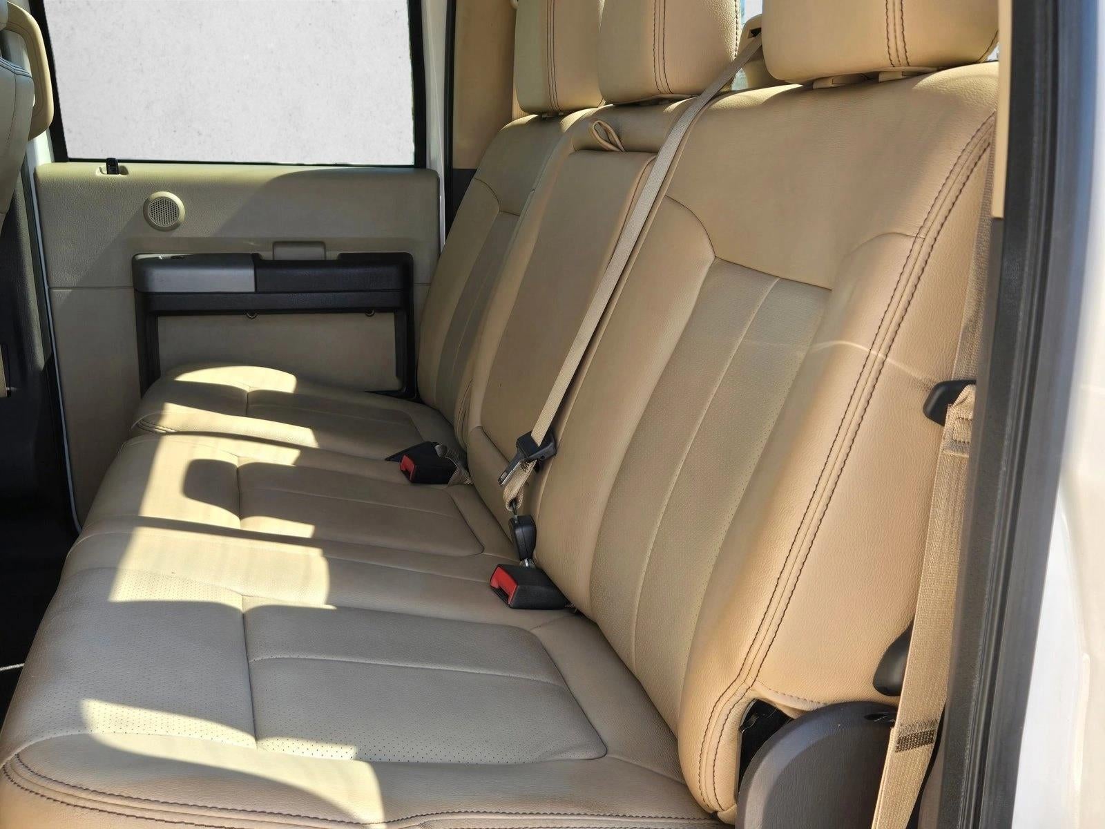 2015 Ford Super Duty F-350 SRW 4WD Crew Cab 6-3/4 Ft Box Lariat