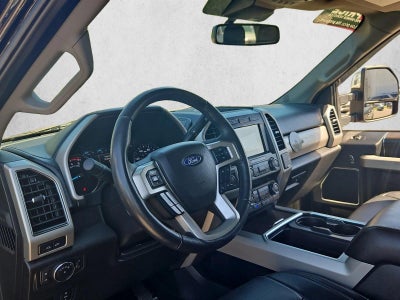 2020 Ford Super Duty F-350 SRW LARIAT 4WD Crew Cab 6.75' Box