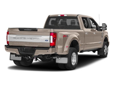 2018 Ford Super Duty F-350 DRW Platinum 4WD Crew Cab 8' Box