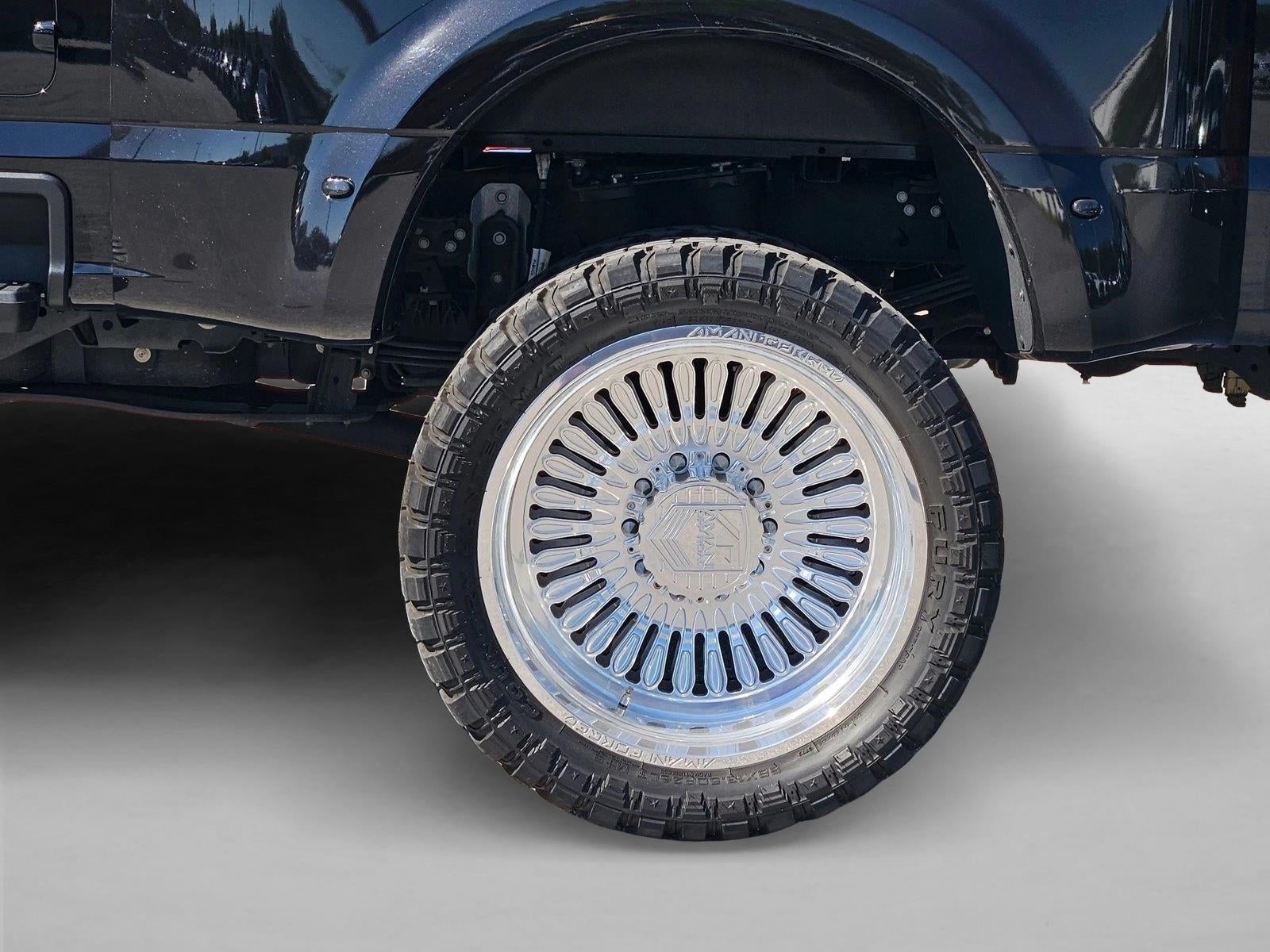 2024 Ford Super Duty F-450 DRW Limited 4WD Crew Cab 8' Box