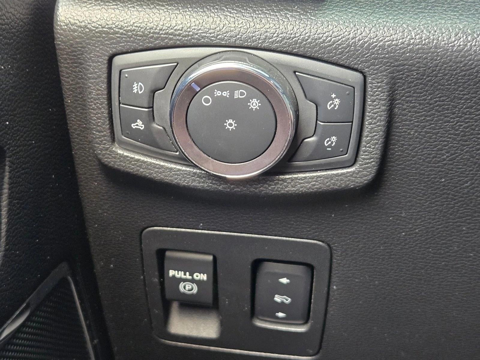 2020 Ford F-150 LARIAT 2WD SuperCrew 5.5' Box