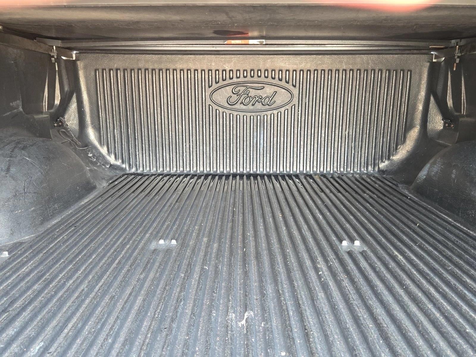 2013 Ford F-150 2WD SuperCrew 5-1/2 Ft Box XLT