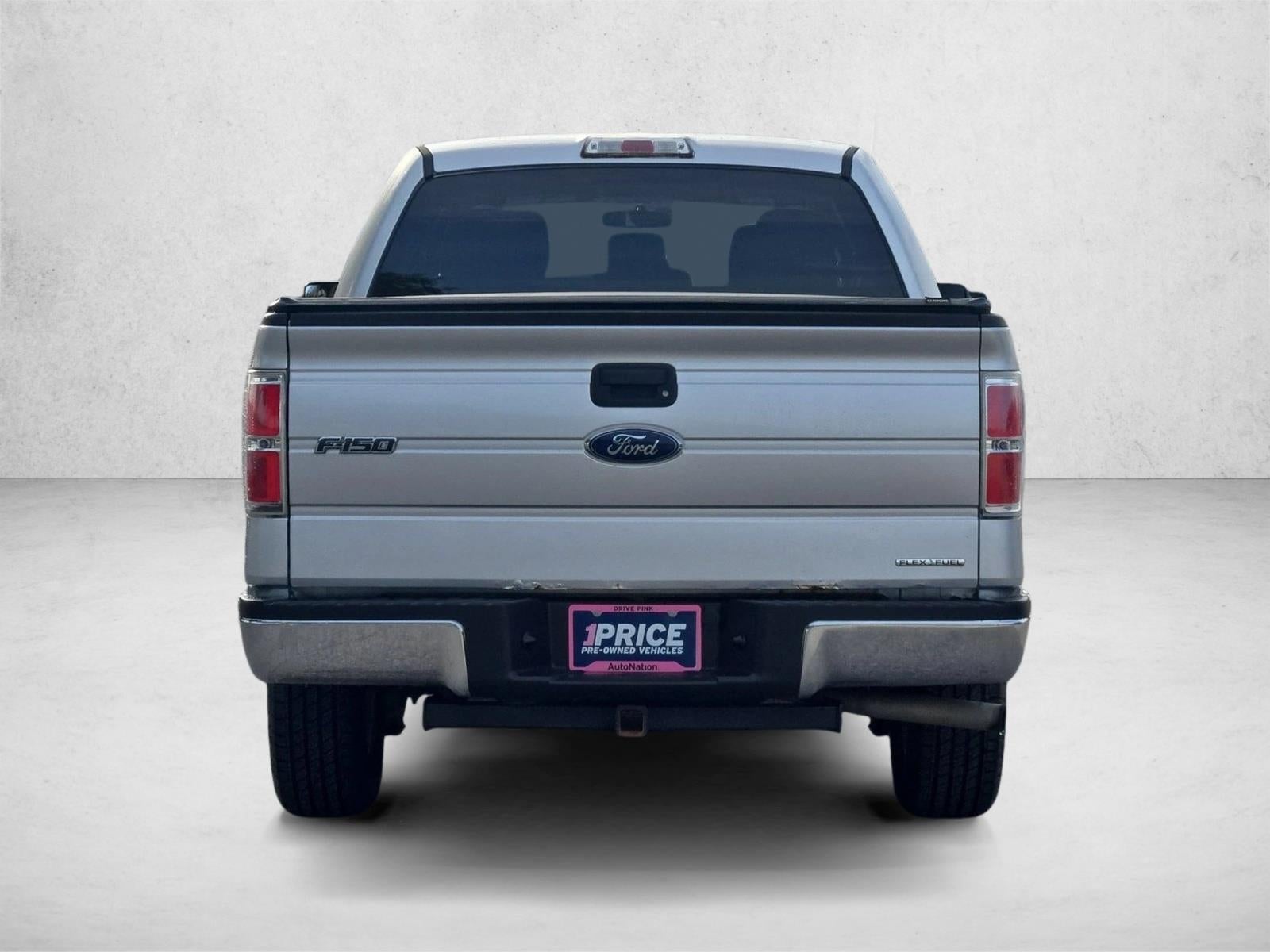 2013 Ford F-150 2WD SuperCrew 5-1/2 Ft Box XLT