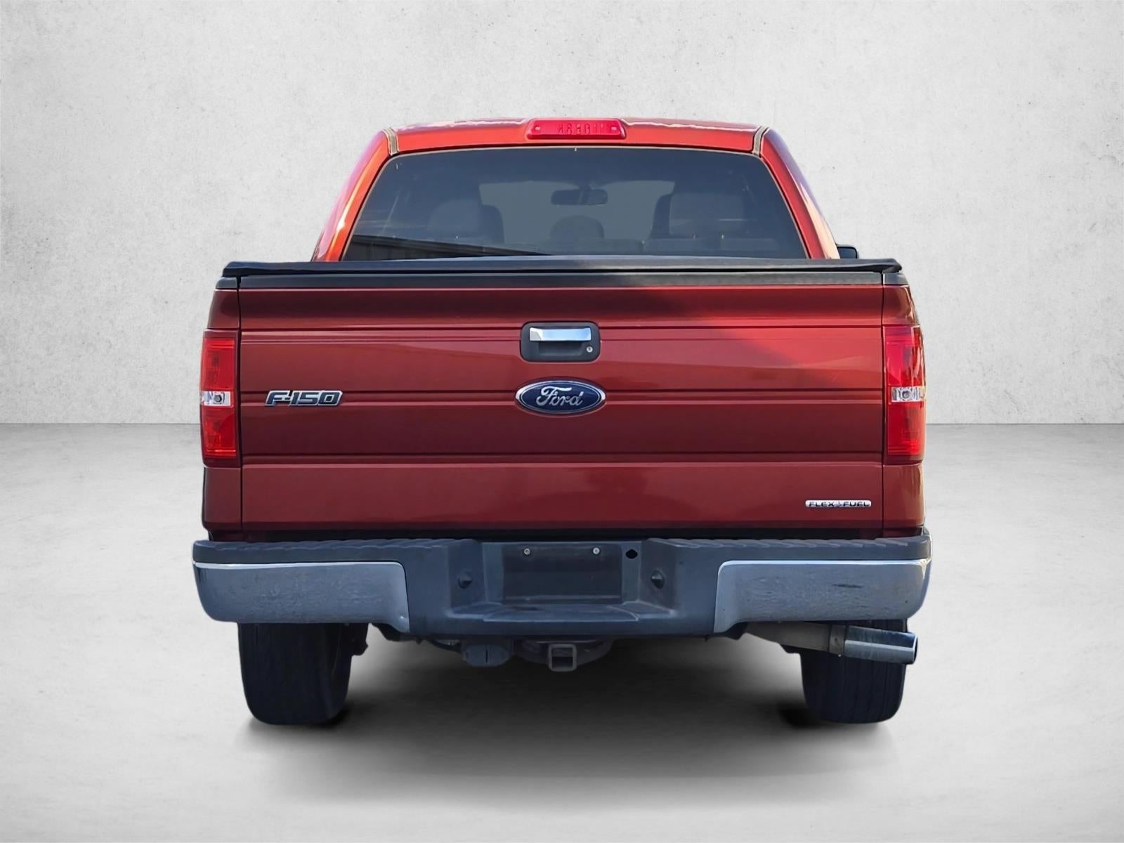 2014 Ford F-150 2WD SuperCrew 5-1/2 Ft Box XLT