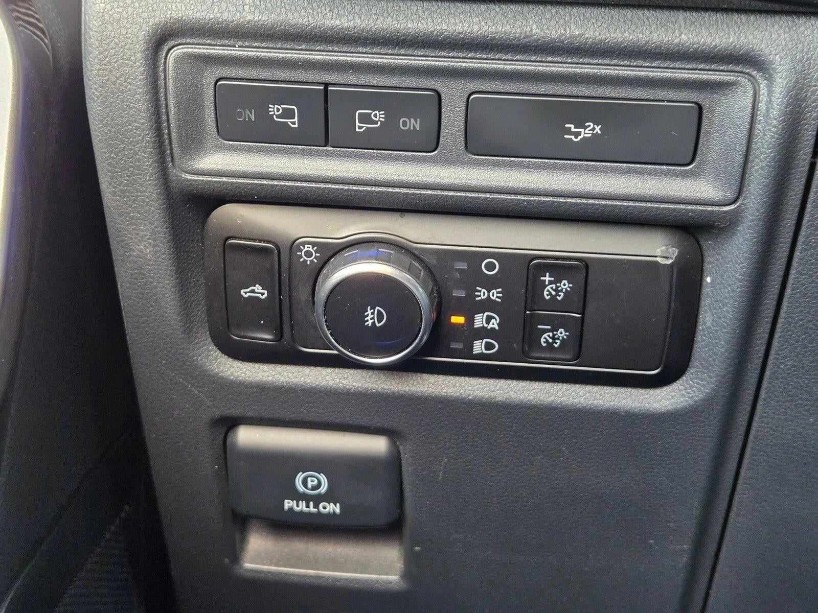 2023 Ford F-150 XLT 2WD SuperCrew 5.5' Box