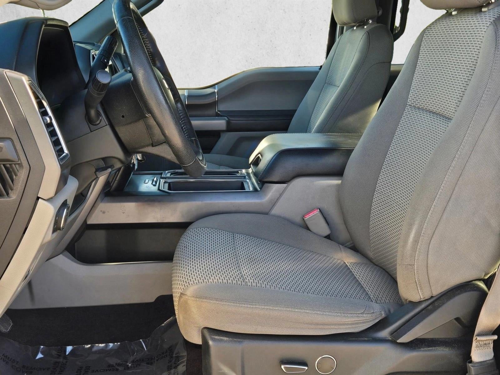 2016 Ford F-150 2WD SuperCrew 5-1/2 Ft Box XLT