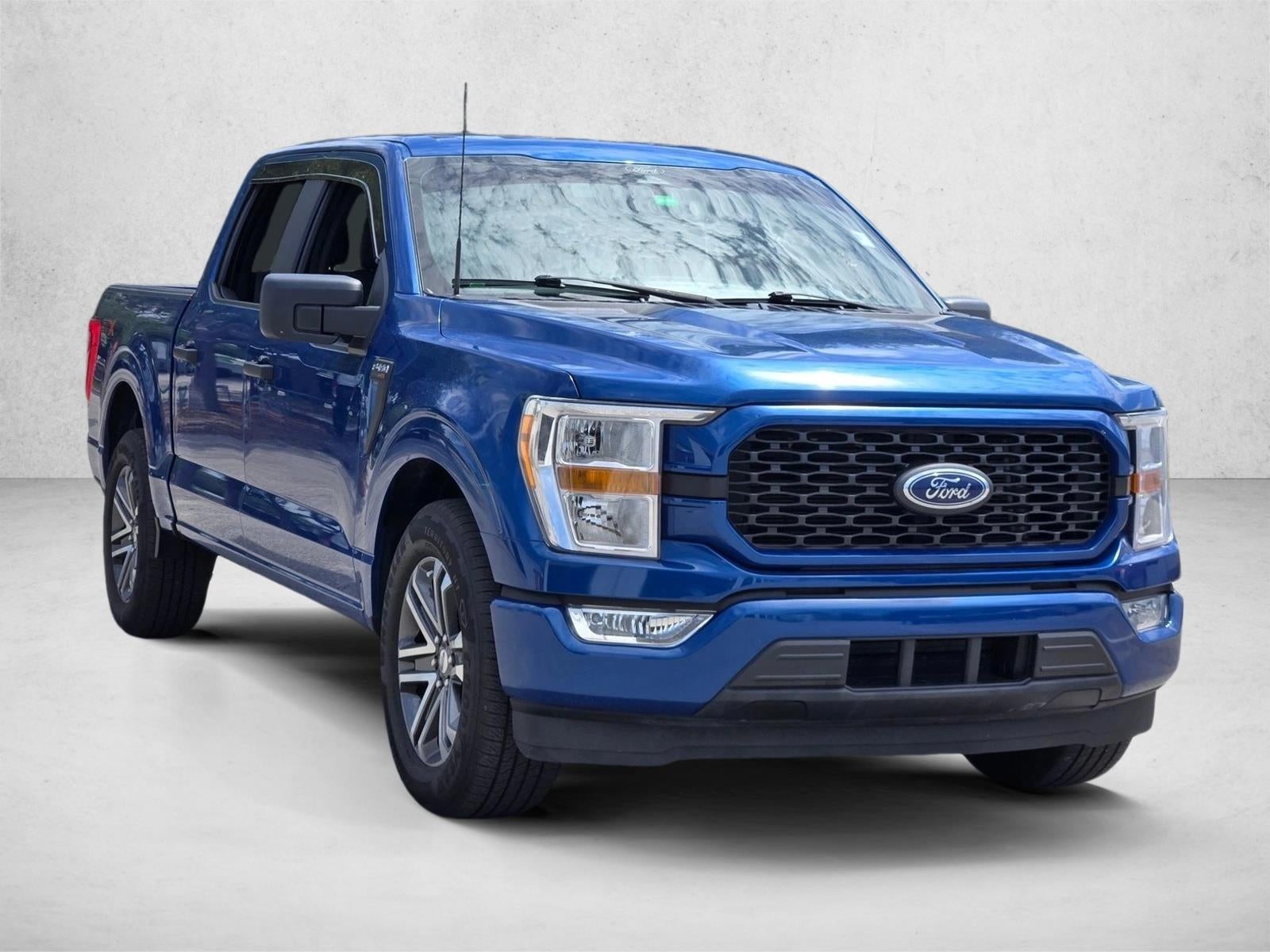 2022 Ford F-150 XL 2WD SuperCrew 5.5' Box