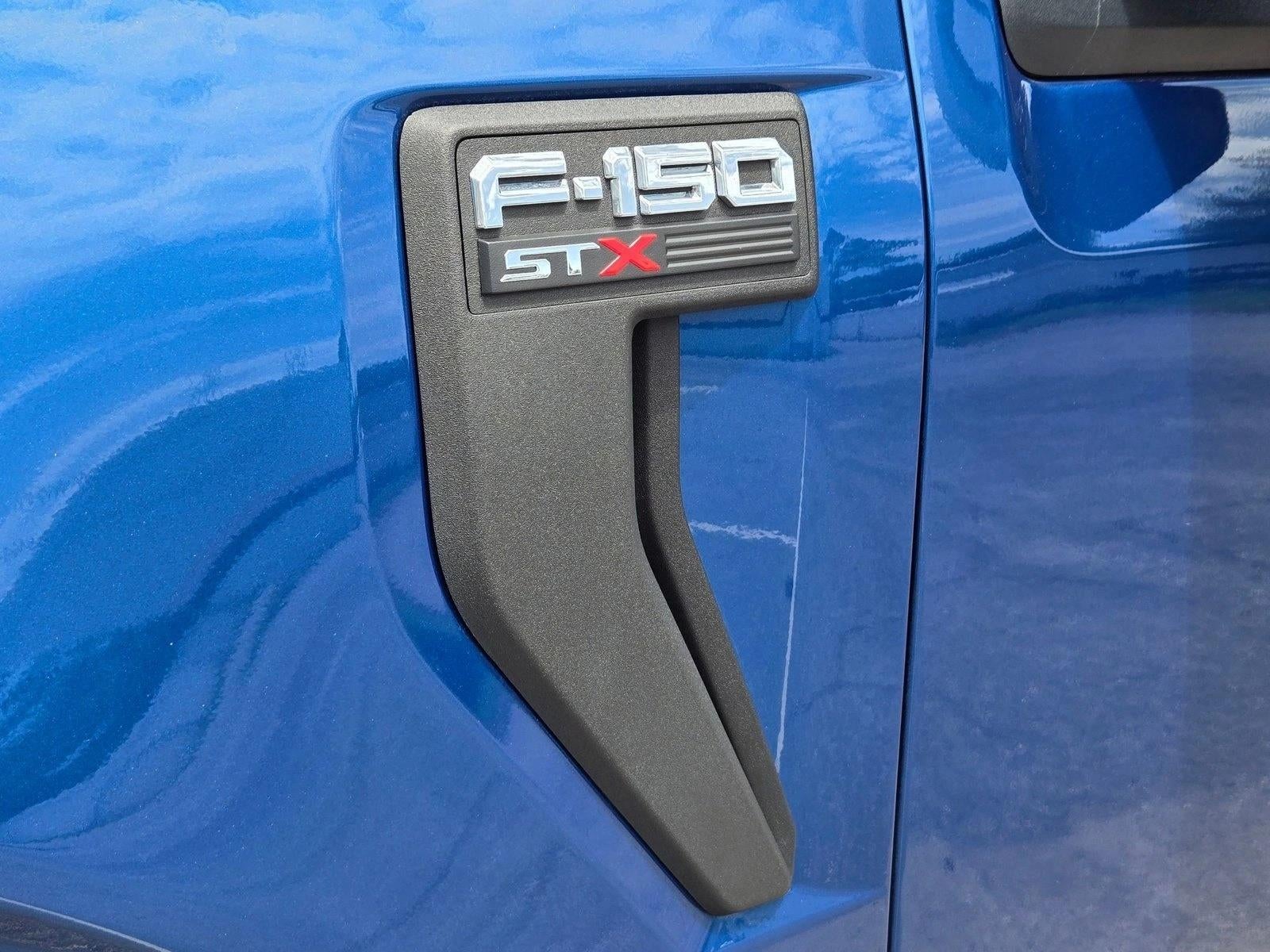2022 Ford F-150 XL 2WD SuperCrew 5.5' Box