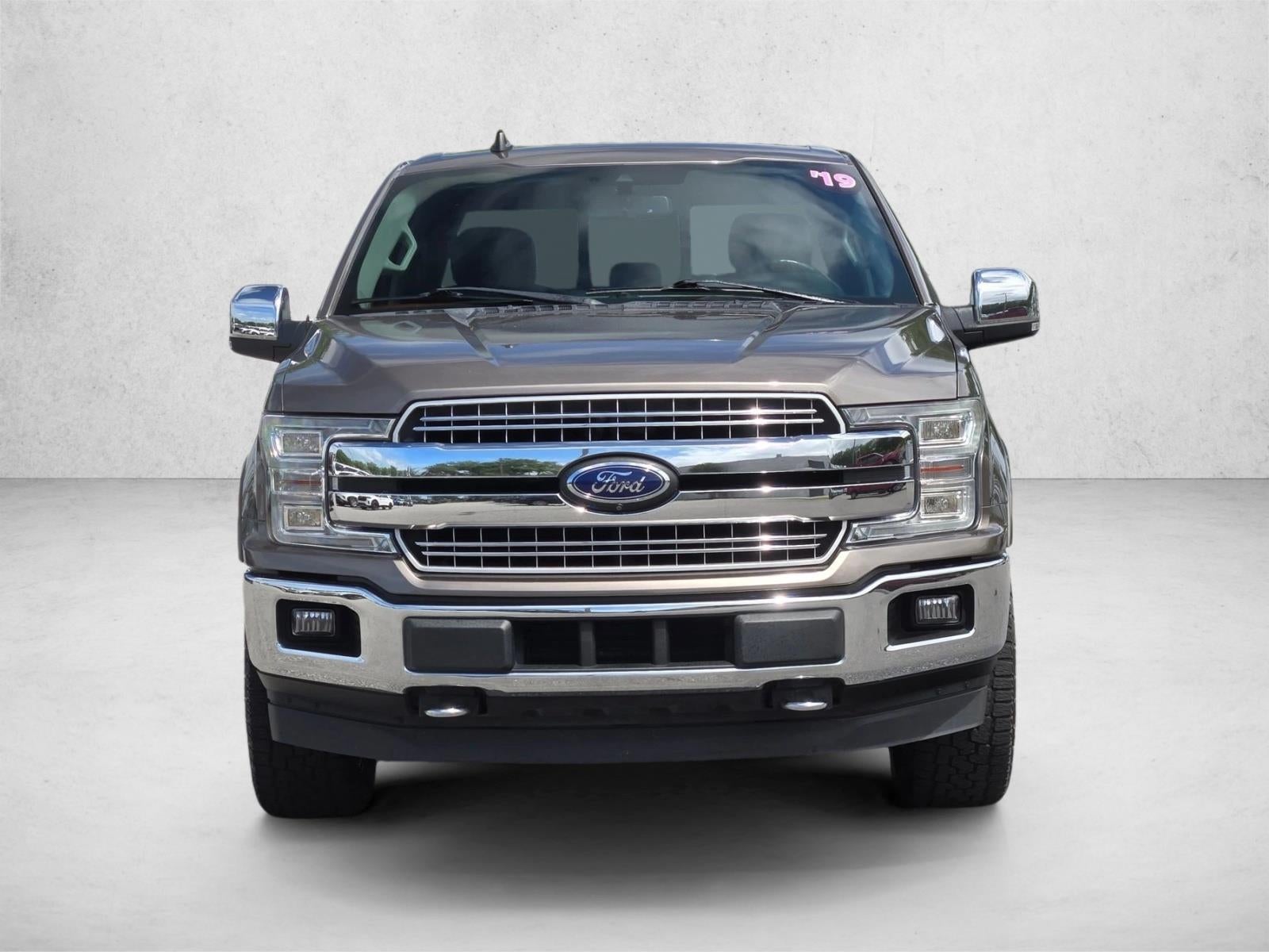 2019 Ford F-150 LARIAT 4WD SuperCrew 5.5' Box