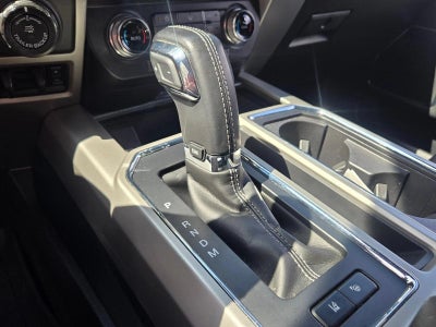 2018 Ford F-150 LARIAT 4WD SuperCrew 5.5' Box