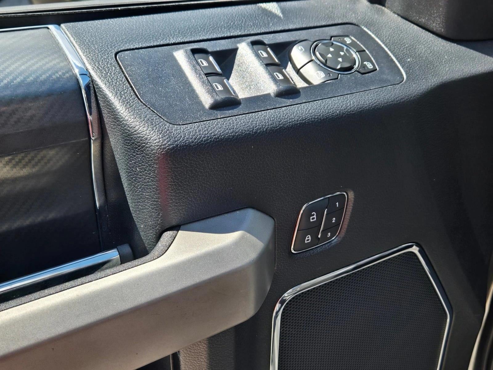 2018 Ford F-150 LARIAT 4WD SuperCrew 5.5' Box