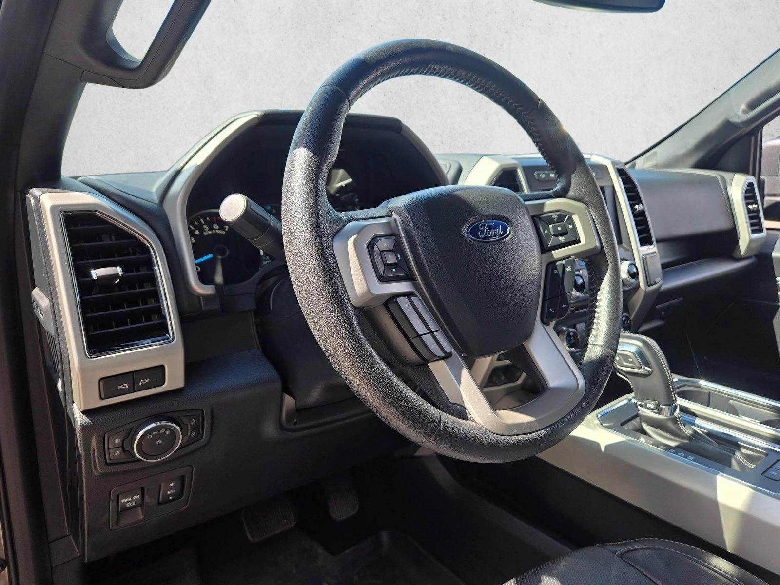2018 Ford F-150 LARIAT 4WD SuperCrew 5.5' Box