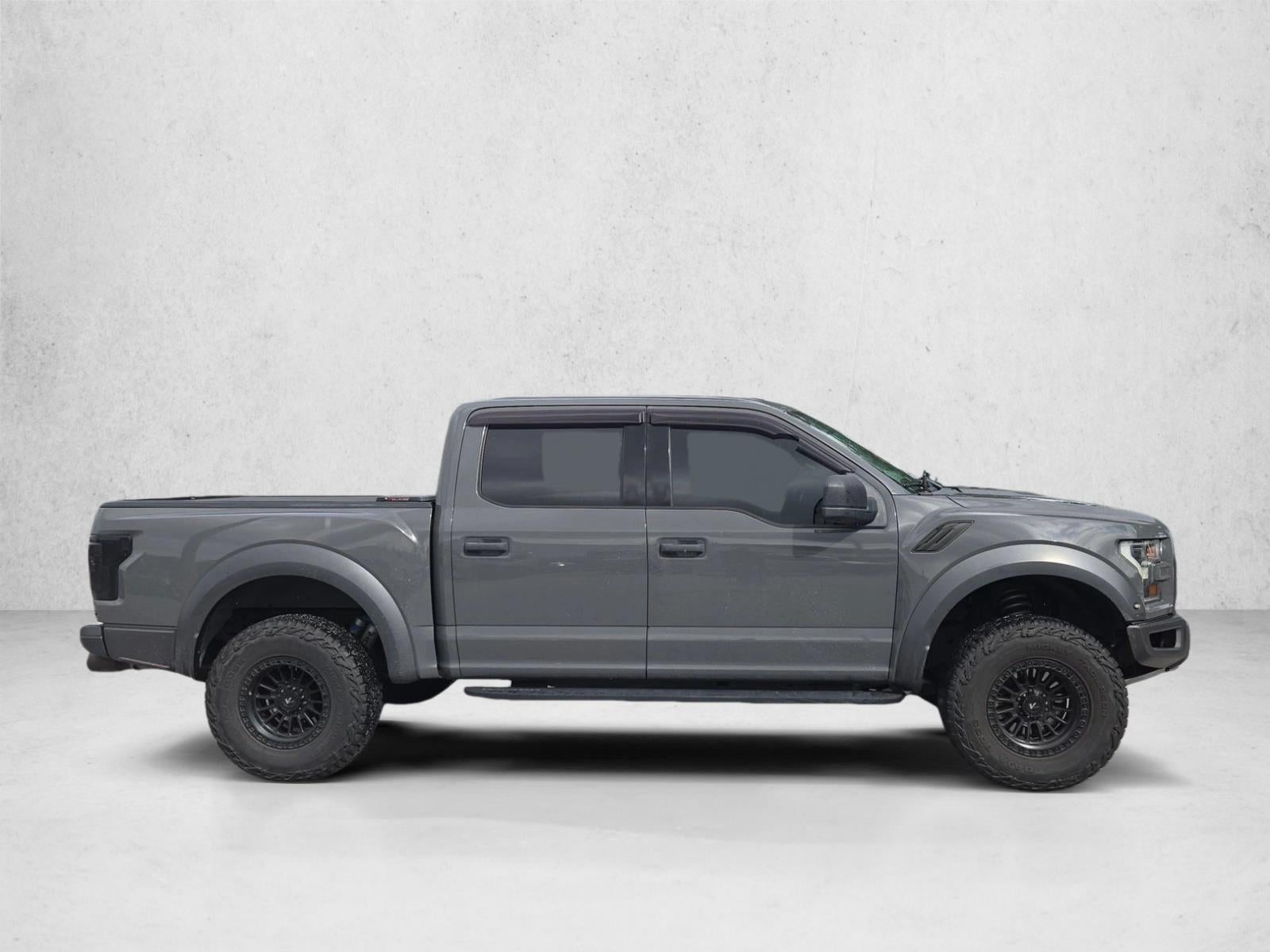 2018 Ford F-150 Raptor 4WD SuperCrew 5.5' Box