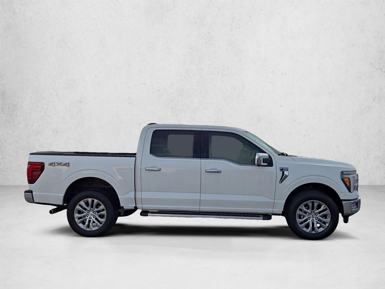 2024 Ford F-150 LARIAT 4WD SuperCrew 5.5' Box