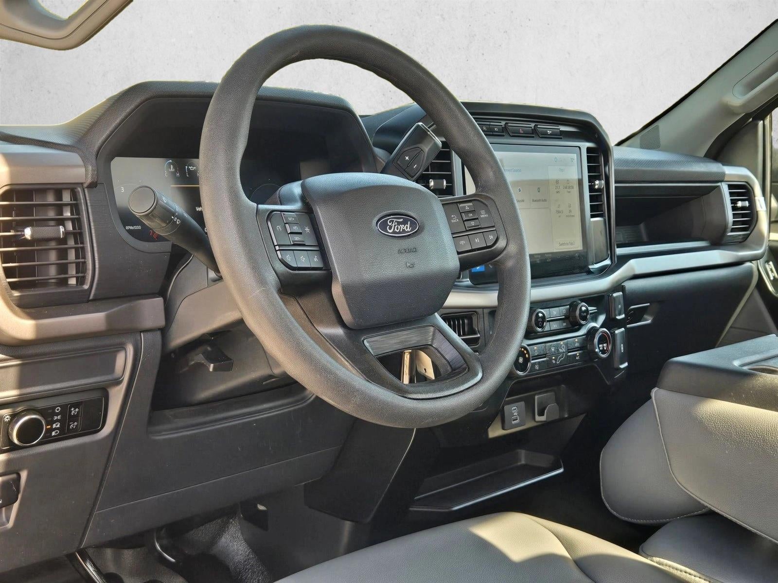 2024 Ford F-150 XL 2WD Reg Cab 8' Box