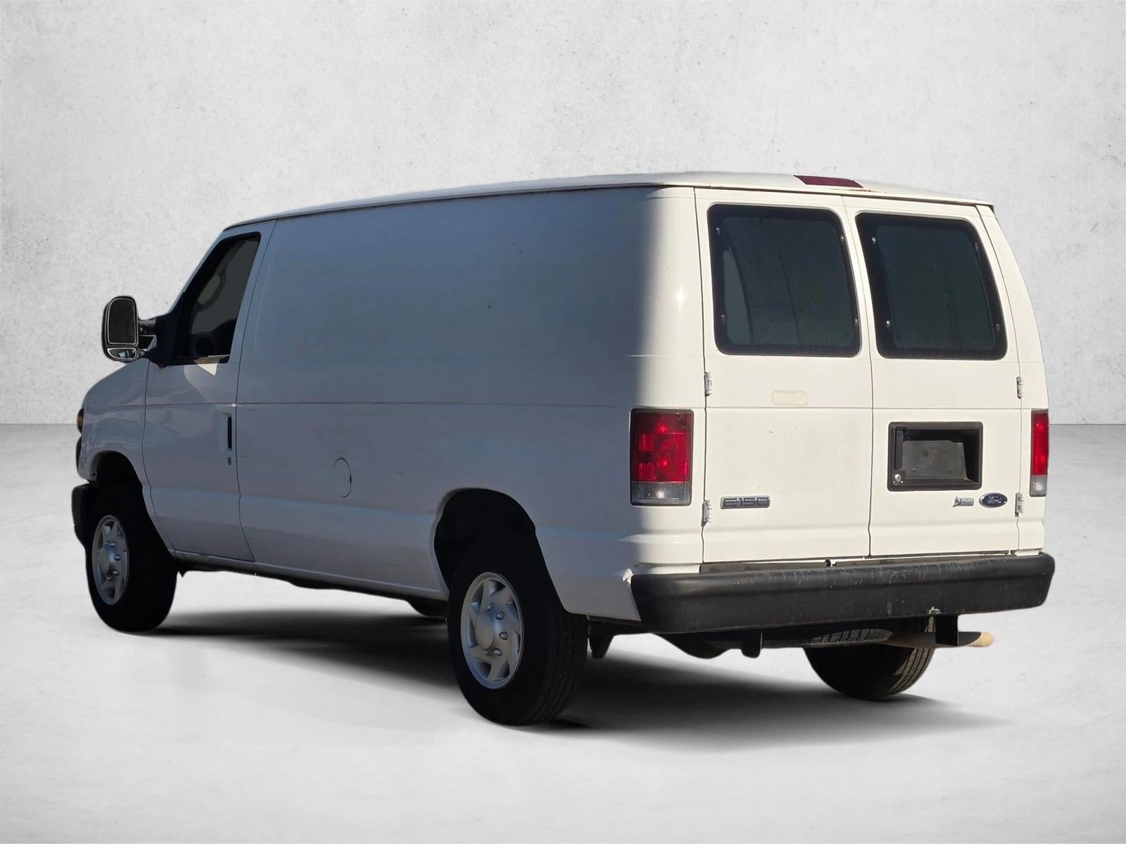 2009 Ford Econoline Cargo Van E-150 Commercial