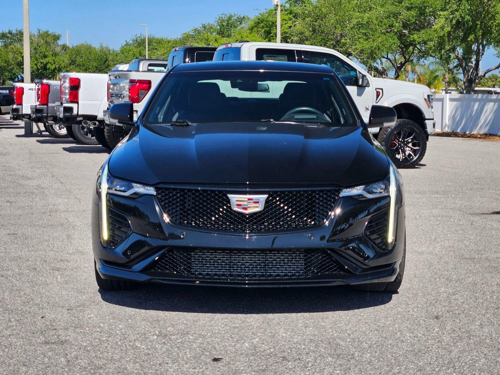 2022 Cadillac CT4-V 4dr Sdn