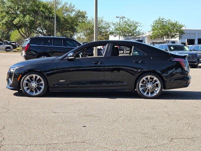 2022 Cadillac CT4-V 4dr Sdn