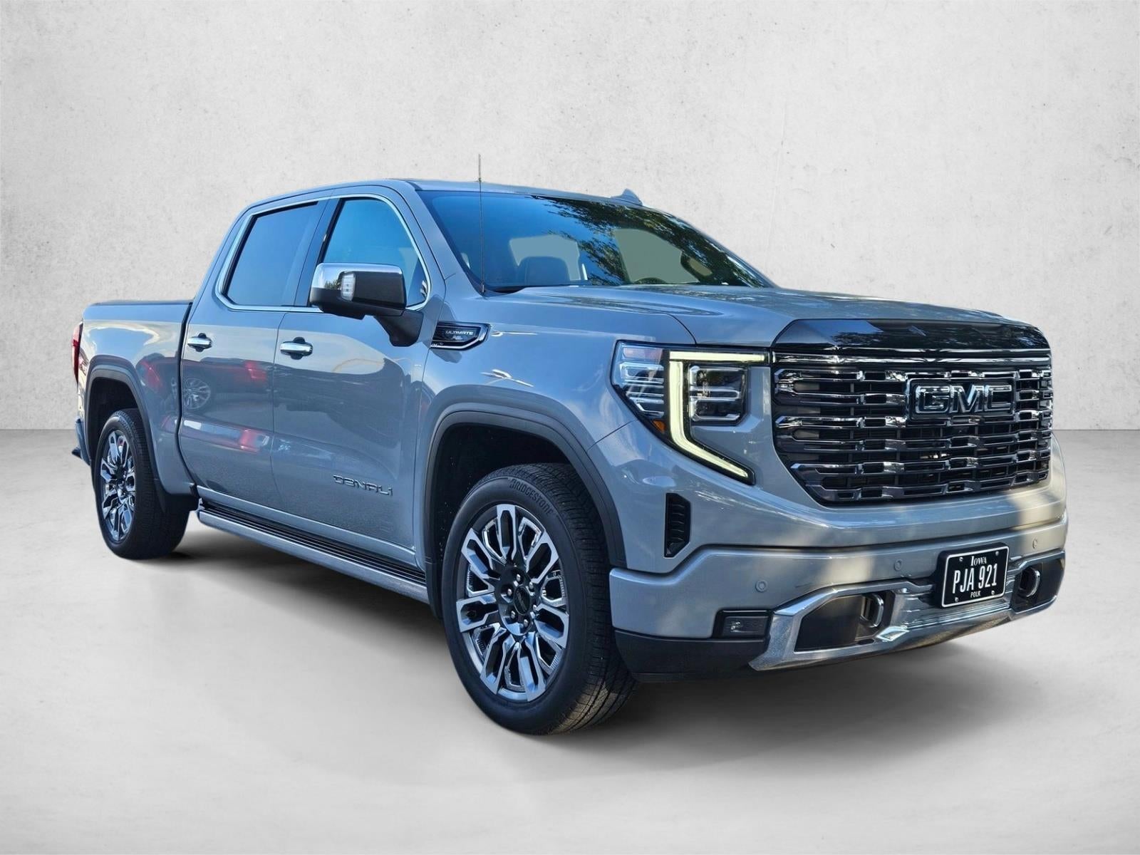 2025 GMC Sierra 1500 Crew Cab Short Box 4-Wheel Drive Denali Ultimate