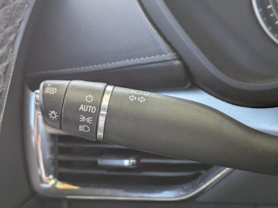 2023 Cadillac XT4 FWD 4dr Premium Luxury