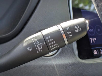 2023 Cadillac XT4 FWD 4dr Premium Luxury