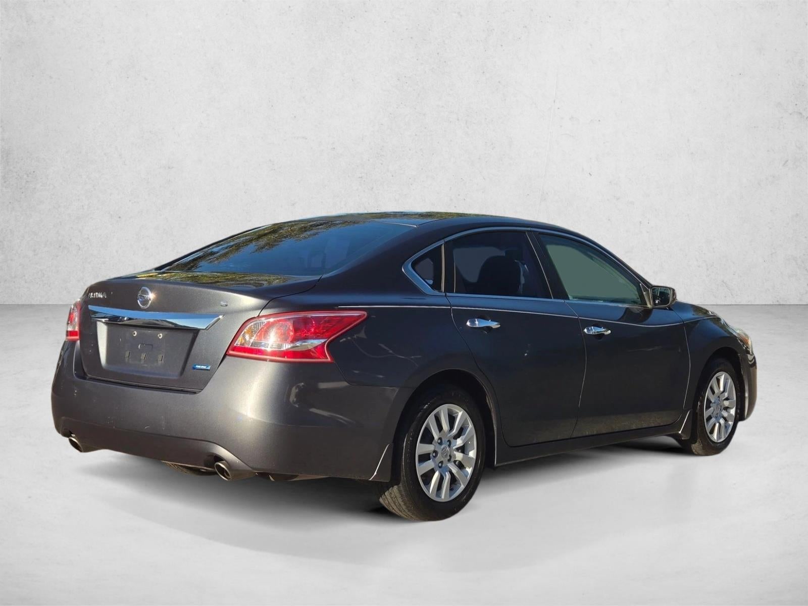 2013 Nissan Altima 4dr Sdn I4 2.5 S