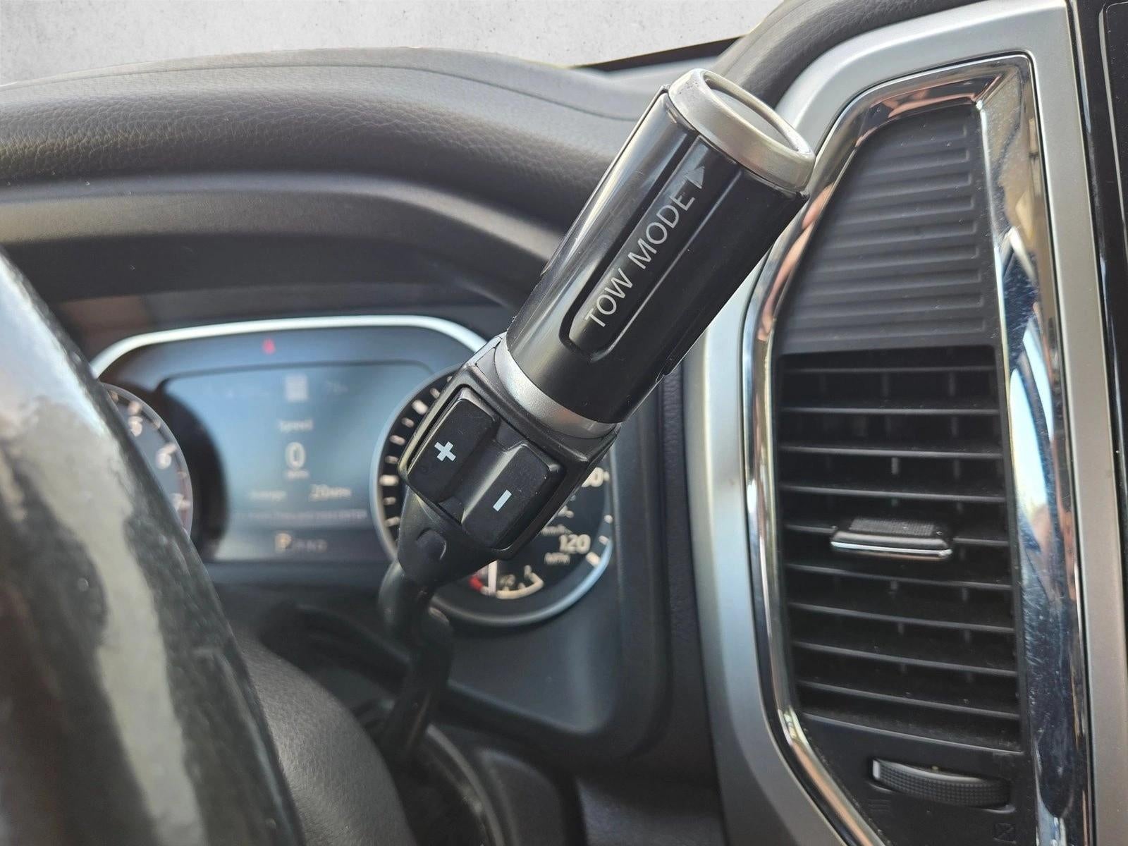 2021 Nissan Titan 4x2 Crew Cab SV