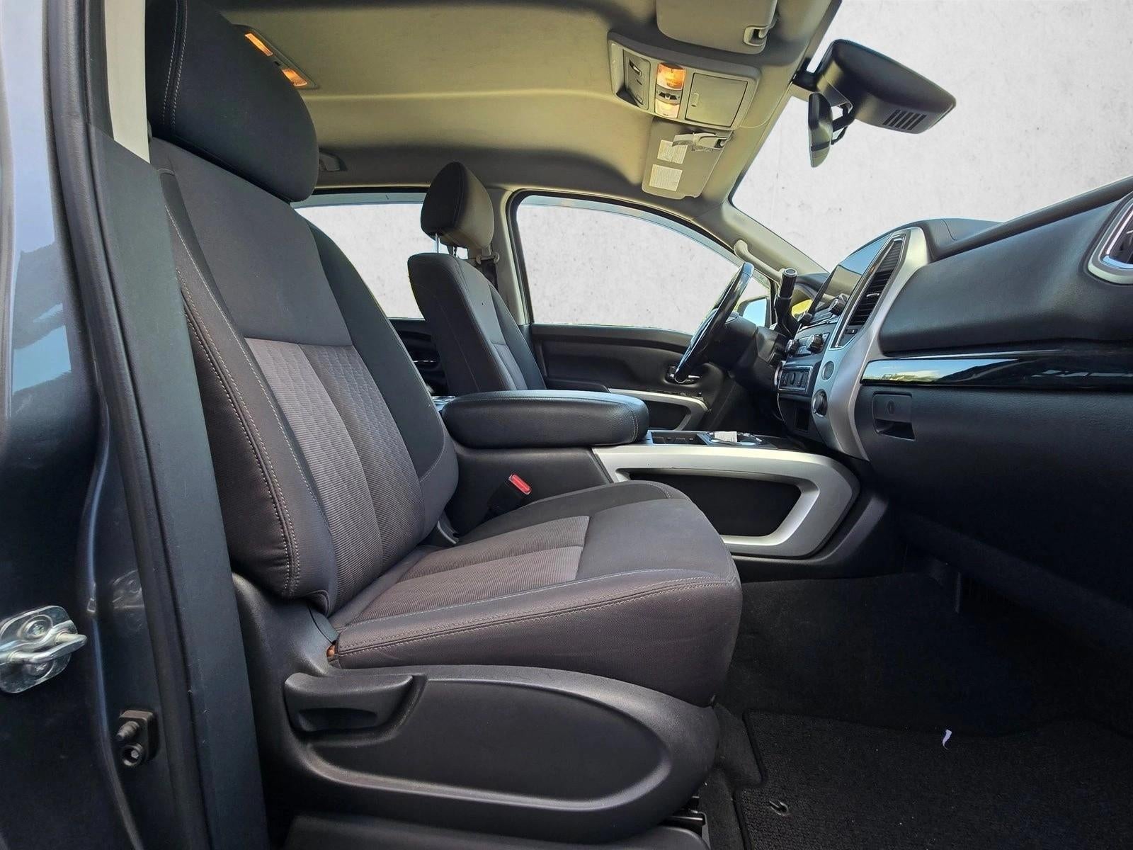 2021 Nissan Titan 4x2 Crew Cab SV