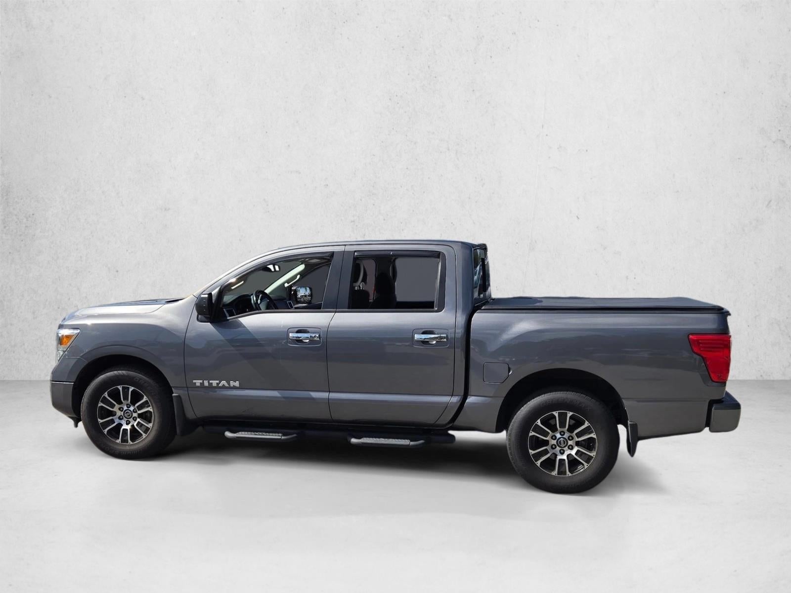 2021 Nissan Titan 4x2 Crew Cab SV