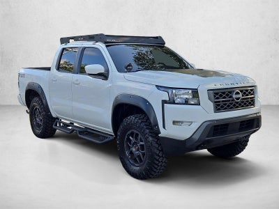 2024 Nissan Frontier Crew Cab 4x4 SV