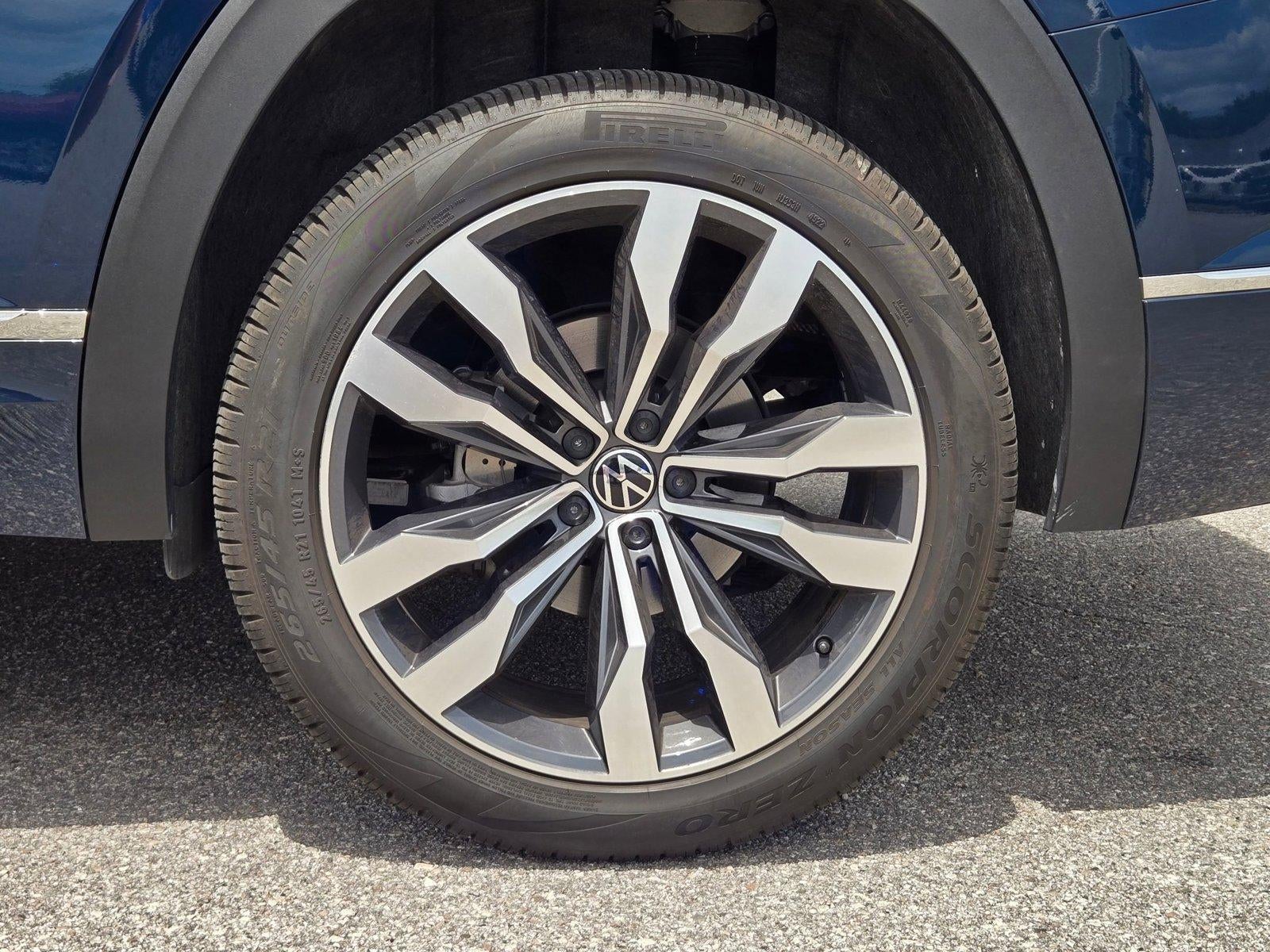 2023 Volkswagen Atlas 3.6L V6 SEL Premium R-Line 4MOTION