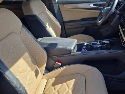 2024 Volkswagen Atlas Cross Sport 2.0T SE w/Technology FWD